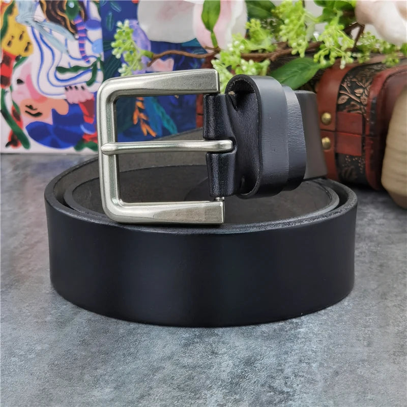 "Luxury Retro Pin Buckle Leather Belt"