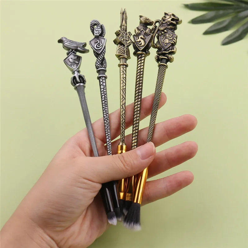 Limited Edition Hogwarts Harry Potter Makeup Brushes Set In Metal