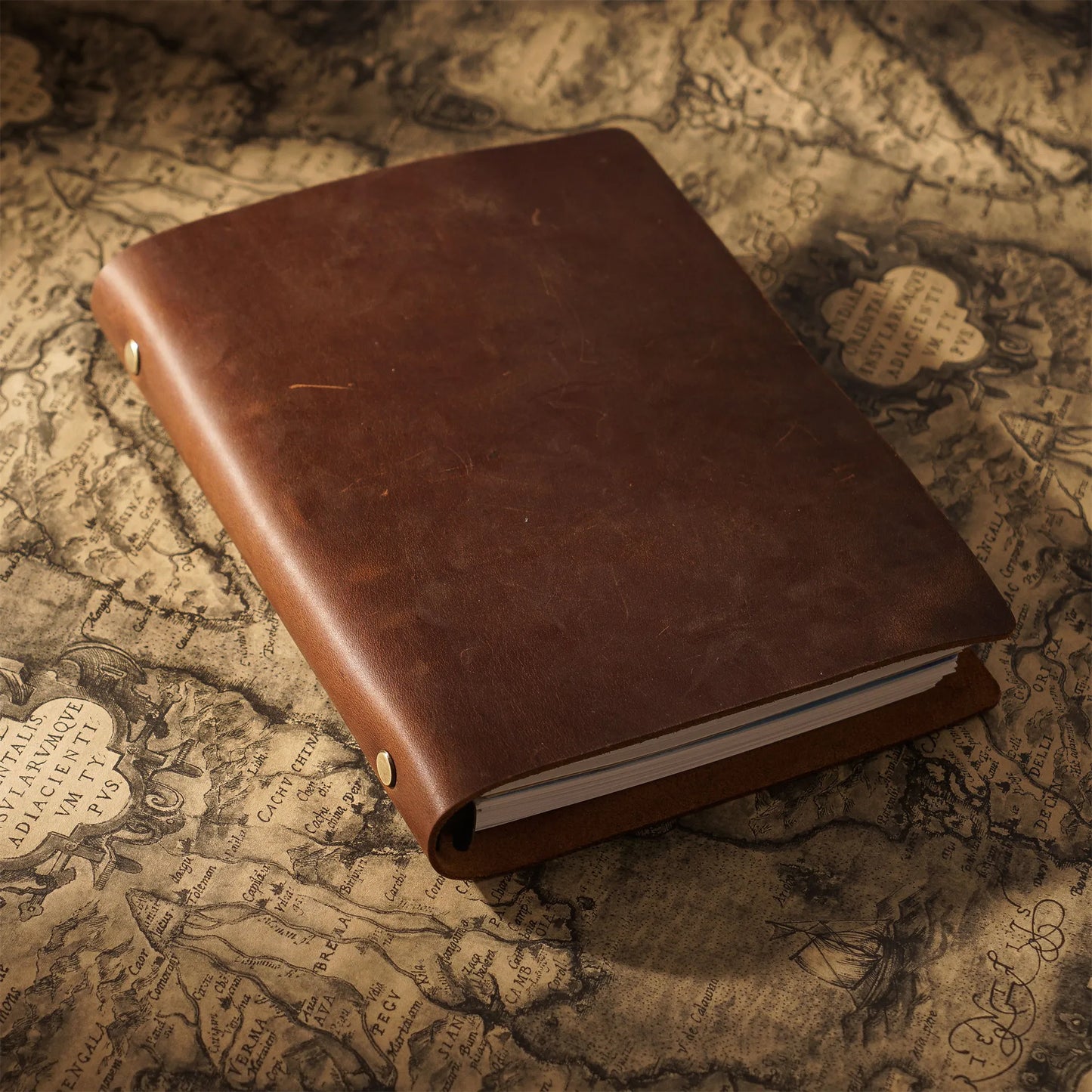 Classic Vintage Leather Binder Notebook for Journaling and Planning